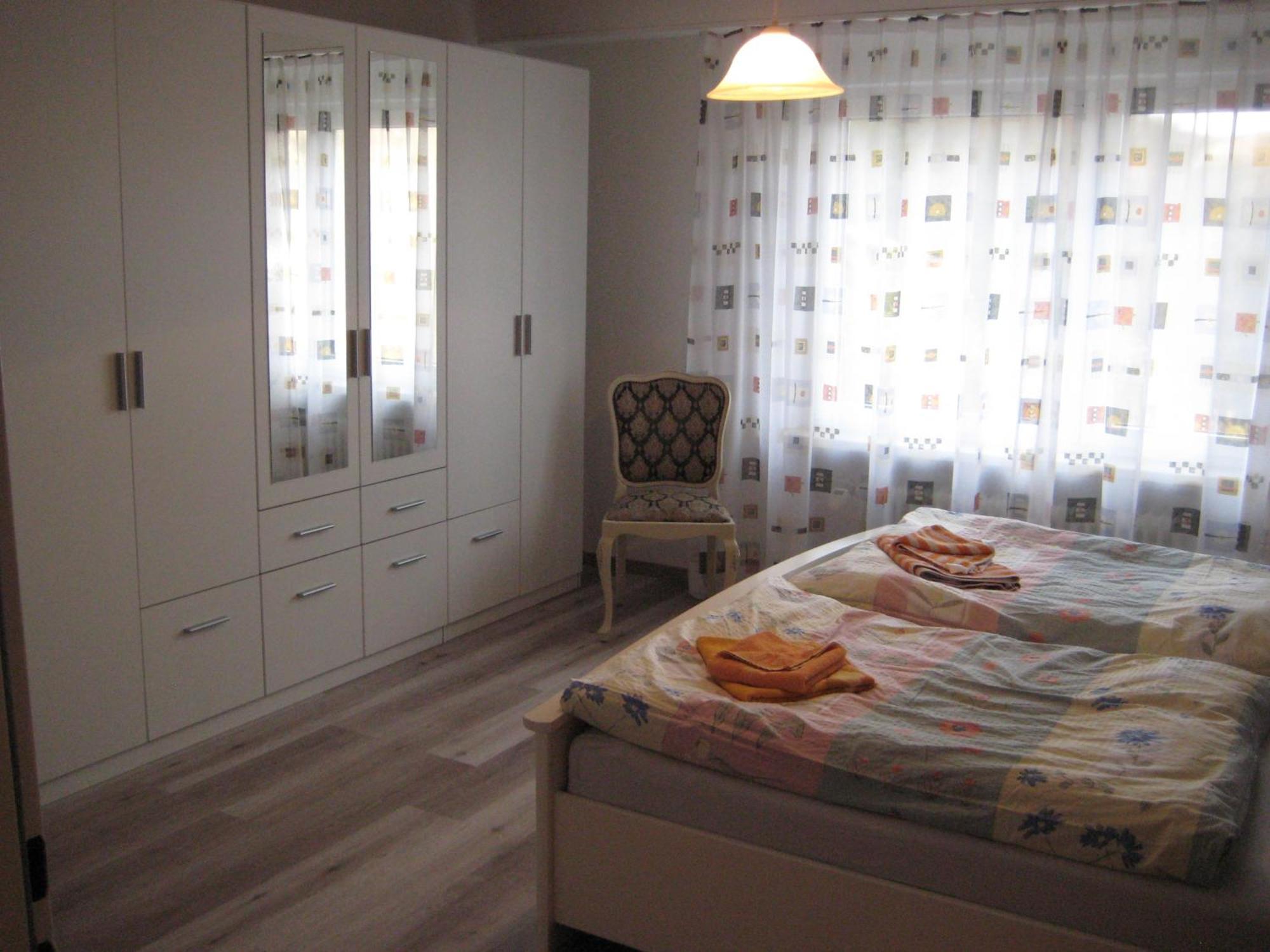 Schlossberg Ferienwohnung Waldeck  Bilik gambar